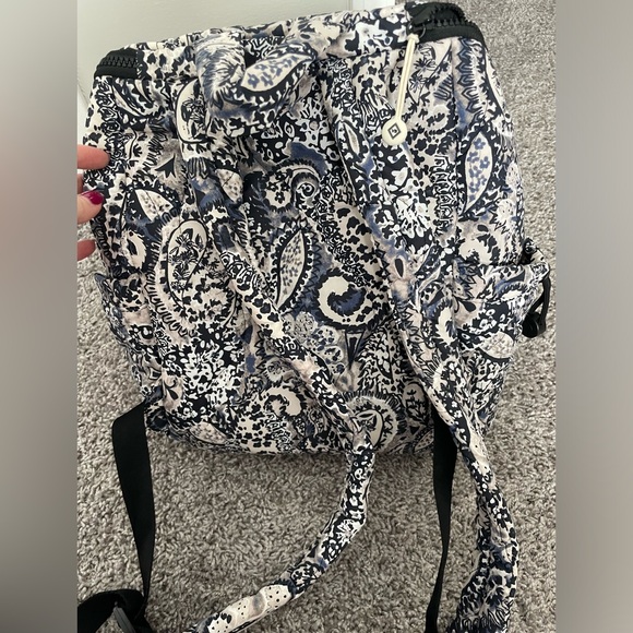 Backpack - Picture 4 of 4